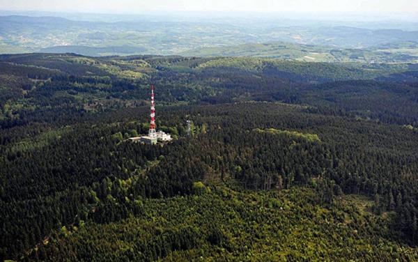 Annonce immobilière – Maison à Arleuf (58)