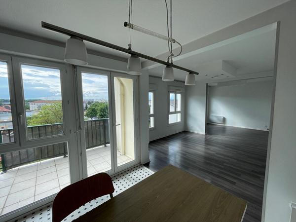 À LOUER ! SPACIEUX T3 AVEC BALCON ! LA VERPILLIÈRE (38290)
