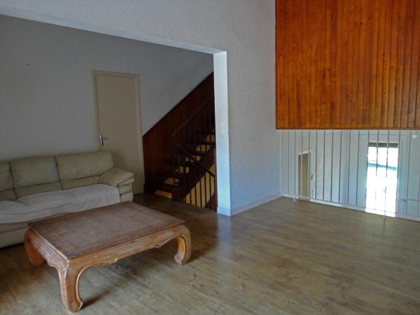 Dpt Pyrénées Orientales (66), à vendre VERNET LES BAINS maison 7 pièces 99 m² terrasse, piscine, garage sur terrain 196 m²