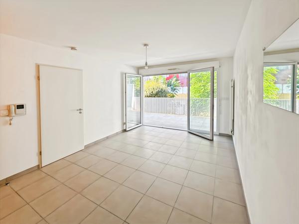 Appartement à vendre 2 pièces JUVIGNAC (34)