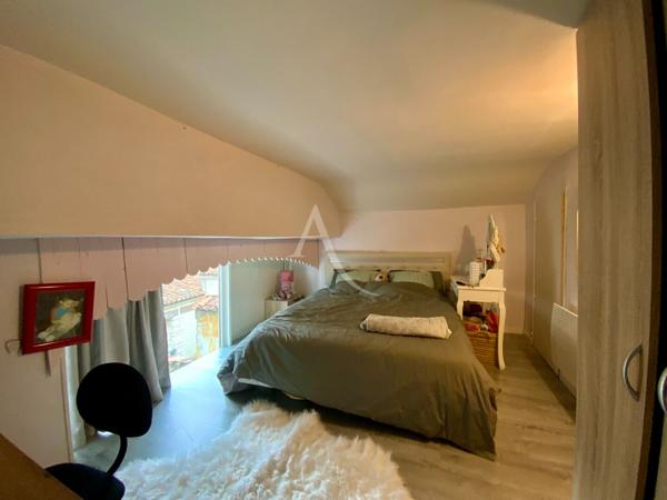 Immeuble mixte commercial et habitation