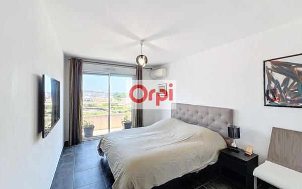 Appartement à vendre    5 pièces • 120 m2 Porto-Vecchio