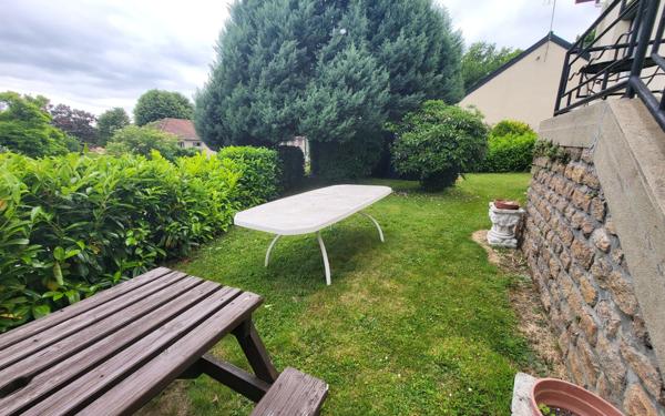 Maison à vendre    4 pièces •  Arnac-la-Poste