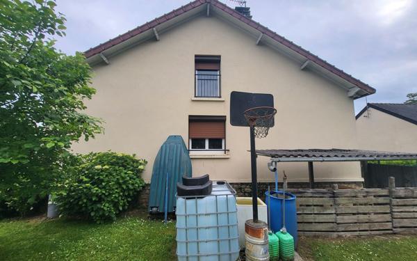 Maison à vendre    4 pièces •  Arnac-la-Poste