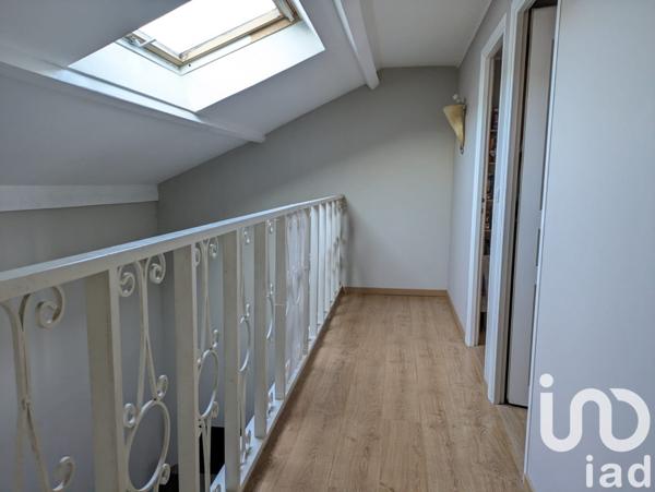 Maison traditionnelle 8 pièces de 152 m² à Tremblay-en-France (93290)