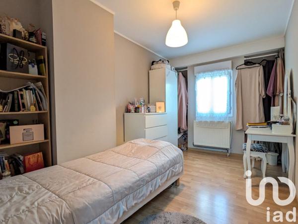 Maison traditionnelle 8 pièces de 152 m² à Tremblay-en-France (93290)