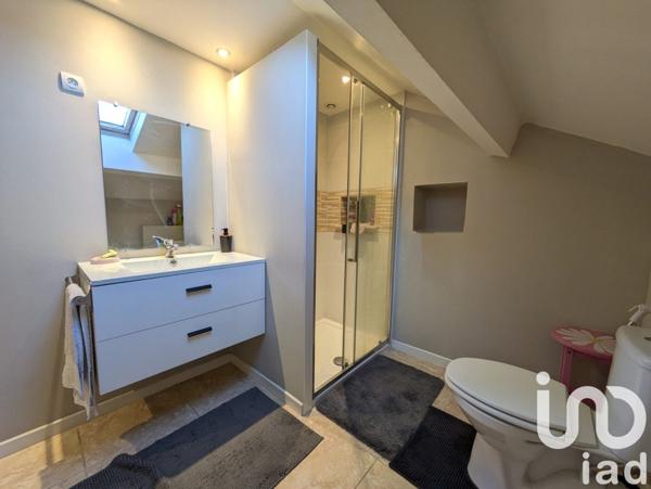 Maison traditionnelle 8 pièces de 152 m² à Tremblay-en-France (93290)