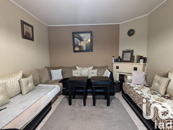 Maison traditionnelle 8 pièces de 152 m² à Tremblay-en-France (93290)