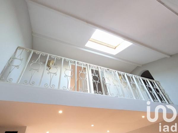 Maison traditionnelle 8 pièces de 152 m² à Tremblay-en-France (93290)