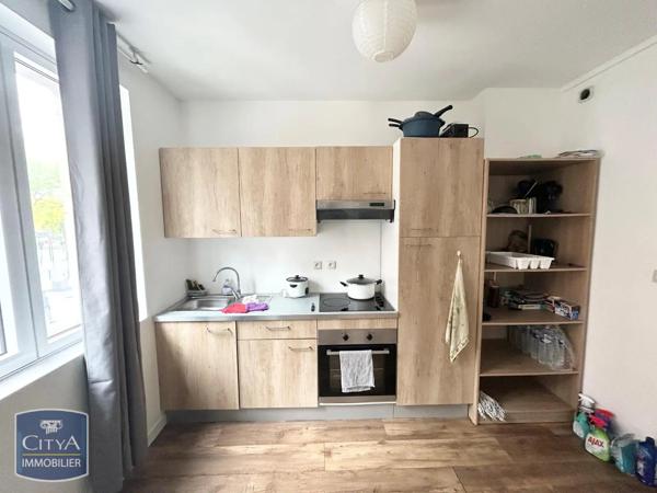 Appartement à louer 3 pièces 68.59m² Valenciennes (59300)