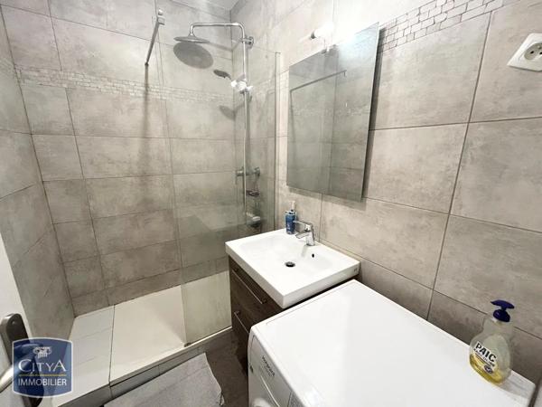 Appartement à louer 3 pièces 68.59m² Valenciennes (59300)