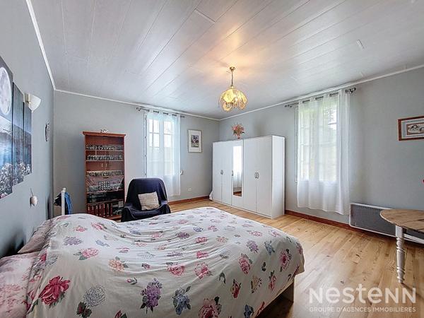 A Vendre Maison de caractère de 205 m² avec piscine, parc, dépendances et point d'eau naturel
