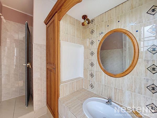A Vendre Maison de caractère de 205 m² avec piscine, parc, dépendances et point d'eau naturel