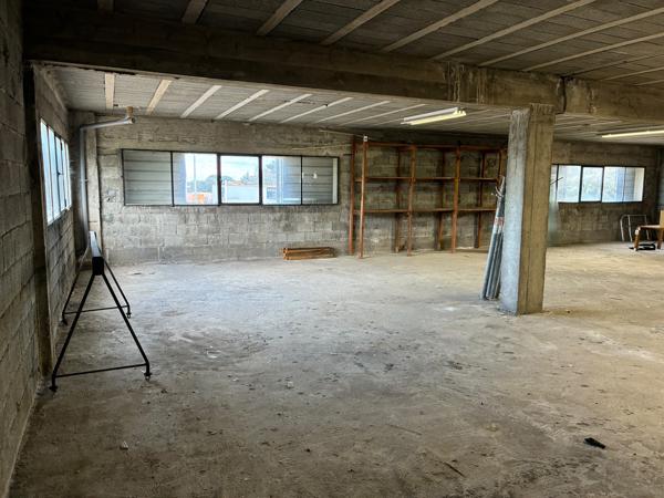 Local Commercial
        
        - 150 m² 154 000 €*