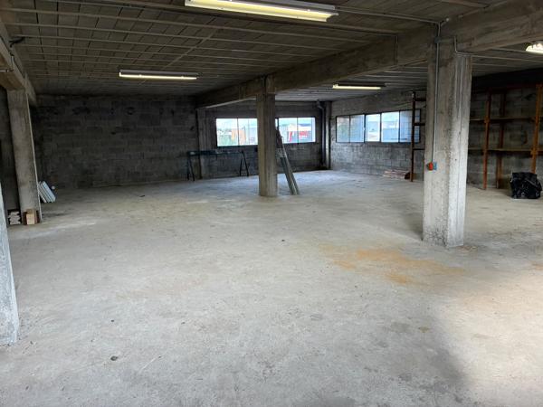 Local Commercial
        
        - 150 m² 154 000 €*