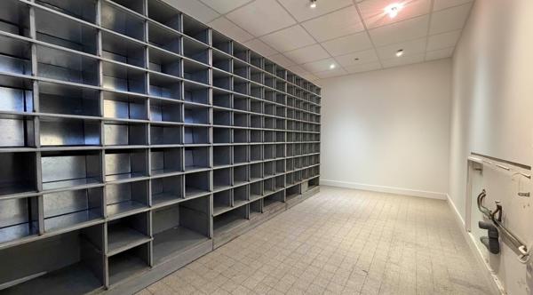 Local pro/commercial 58 m² forte visibilité