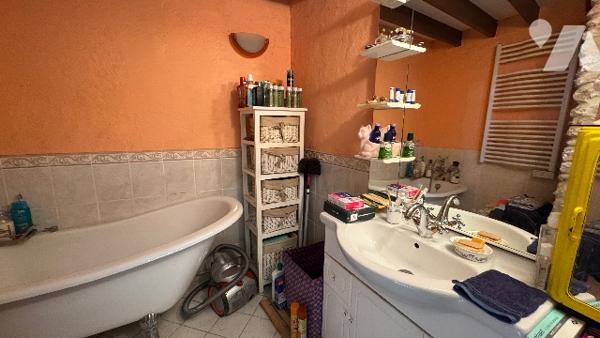 Maison en pierres à vendre à JANVILLE EN BEAUCE en Eure-et-Loir (28310)