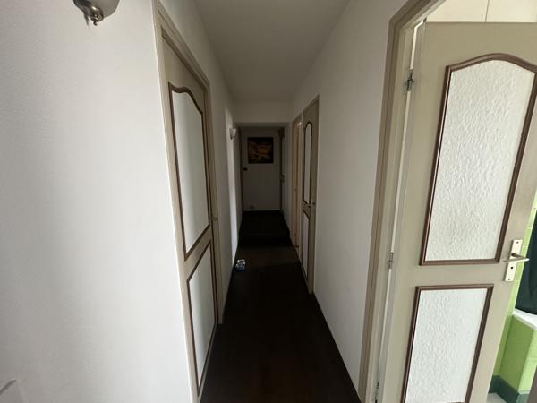 Maison 12 pièces - 223 m²