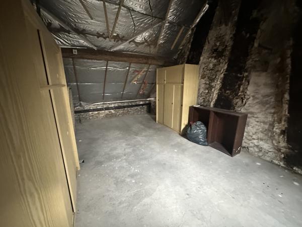 Maison 12 pièces - 223 m²