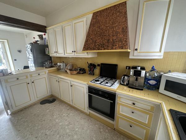 Maison 12 pièces - 223 m²