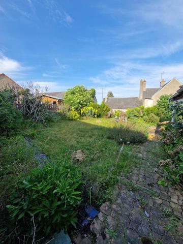 Maison de charme à vendre à Châteaumeillant – 105 m² habitables avec jardin et garage