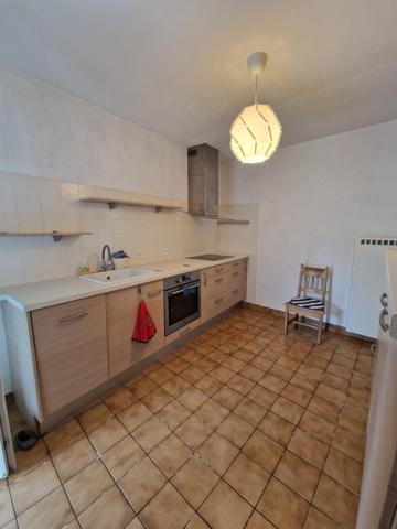 Maison de charme à vendre à Châteaumeillant – 105 m² habitables avec jardin et garage