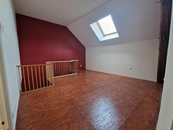 Maison de charme à vendre à Châteaumeillant – 105 m² habitables avec jardin et garage