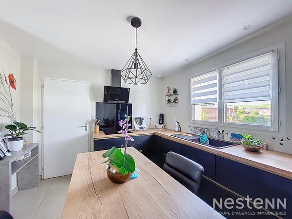 A Vendre Maison contemporaine de plain-pied avec terrasse et jardin clôturé à Condom