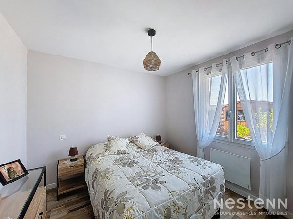 A Vendre Maison contemporaine de plain-pied avec terrasse et jardin clôturé à Condom