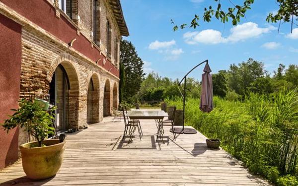 Maison à vendre    10 pièces • 390 m2 Merville