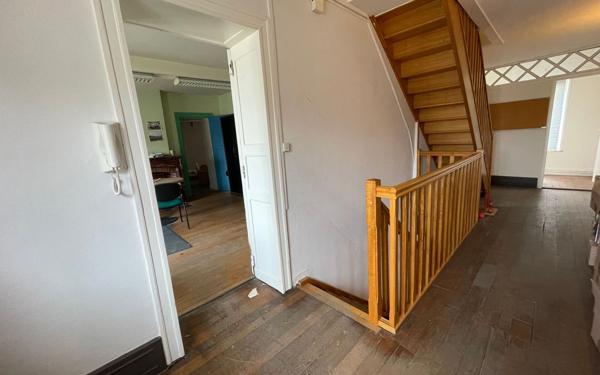 Immeuble à vendre    7 pièces • 301 m2 Anzin