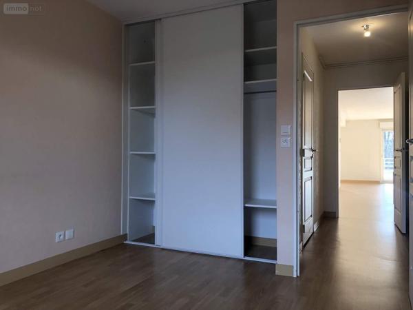 Appartement à vendre à Chasseneuil-du-Poitou dans la Vienne (86360), ref : 018/973.3