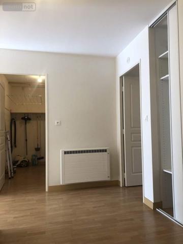Appartement à vendre à Chasseneuil-du-Poitou dans la Vienne (86360), ref : 018/973.3