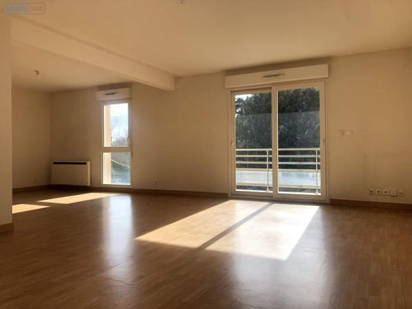 Appartement à vendre à Chasseneuil-du-Poitou dans la Vienne (86360), ref : 018/973.3