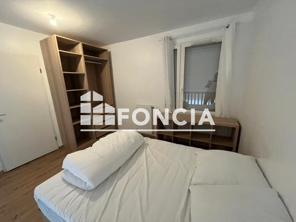 Location Studio meublé 32.2 m² - 36 SENTE RADOUBS Bordeaux 33300