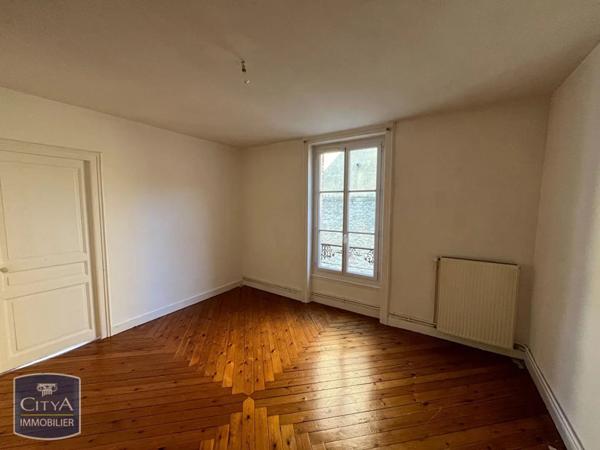 Appartement à louer 3 pièces 77.85m²