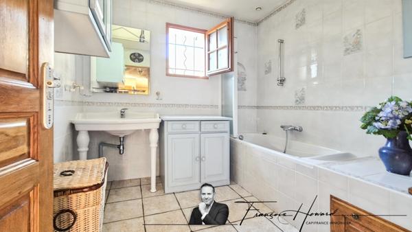 Maison à vendre 4 pièces NYER (66)- 126m² environ - Garage - Terrain 455m²