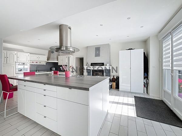 Maison de 170m², sur une parcelle de 680m² idéalement située à La Pouëze