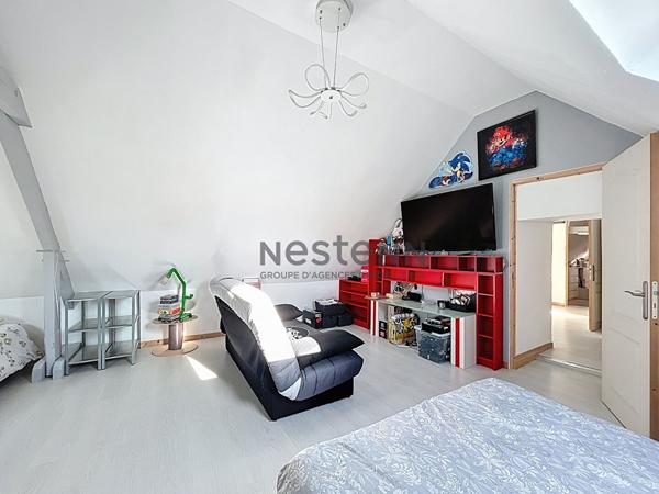 Maison de 170m², sur une parcelle de 680m² idéalement située à La Pouëze