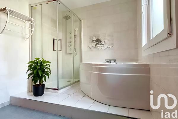 Maison à vendre 8 pièces 220 m² Tinqueux