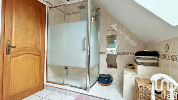 Maison à vendre 8 pièces 220 m² Tinqueux