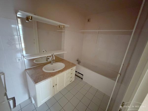 APPARTEMENT T2 de 65m² + TERRASSE 24m² + GARAGE