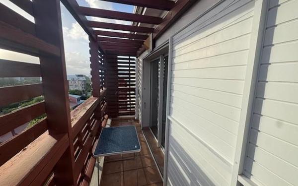 Appartement à vendre    3 pièces • 80,21 m2 Le Gosier