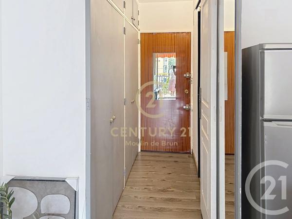 Appartement F1 à vendre  1 pièce - 23,20 m 2   PEYMEINADE  - 06