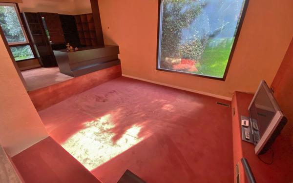 Maison à vendre    10 pièces • 315,21 m2 Chassieu