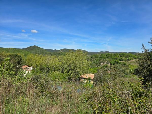 Terrain constructible 1 792 m² – Permis accordé – Viabilisé – QUINTILLAN (11)