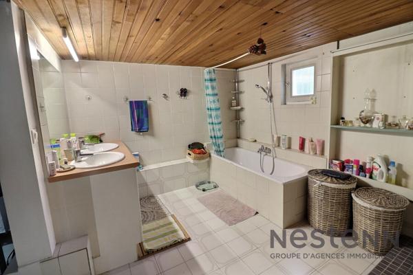 Maison de charme esprit loft secteur pavillonnaire recherché, proche RER Val-de-Fontenay