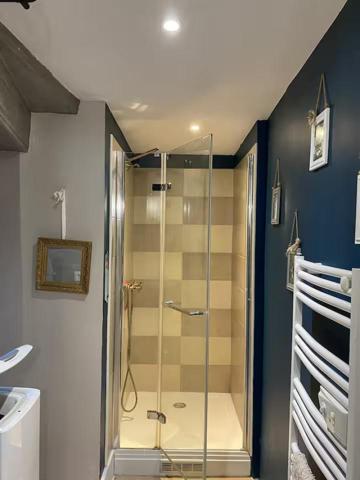 Appartement
                                                                                                                                                                                                                                                                                                                        2 pièce(s)                                                                                                                                                                                                          1 chambre(s)                                                                                                                                                                                                          51.76  m²