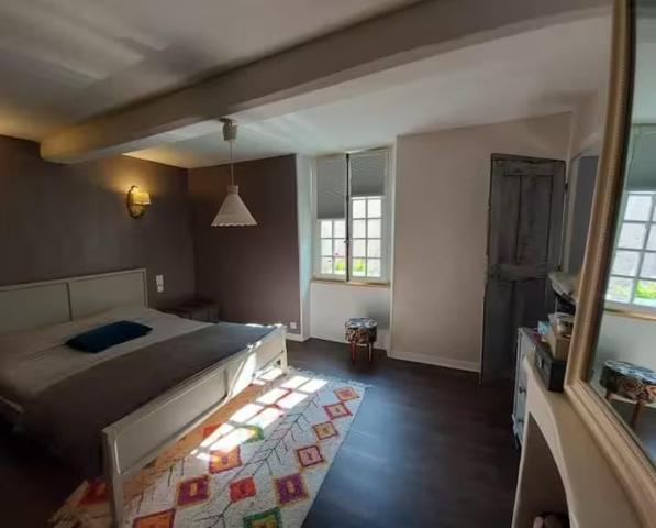 Appartement
                                                                                                                                                                                                                                                                                                                        2 pièce(s)                                                                                                                                                                                                          1 chambre(s)                                                                                                                                                                                                          51.76  m²