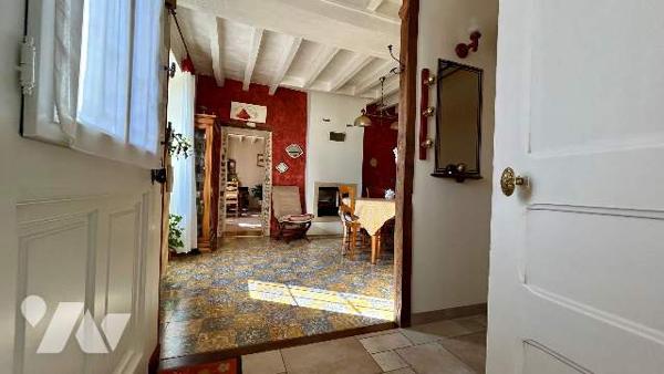 Maison de campagne sur 1ha de terrain